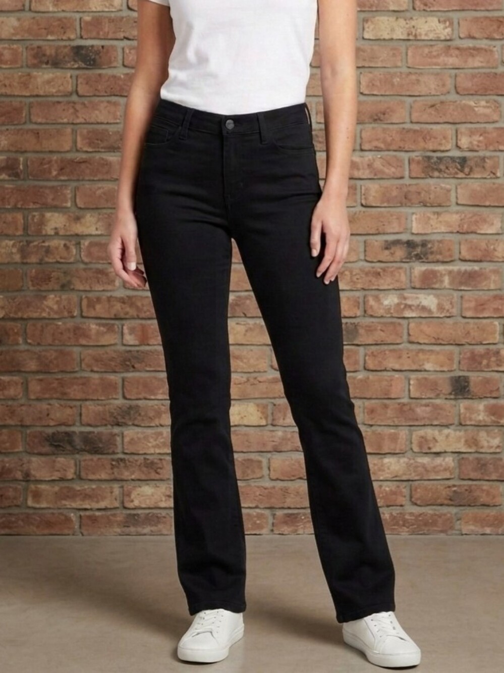 Old Navy Women's Black Flare Jeans, Size 14 Tall